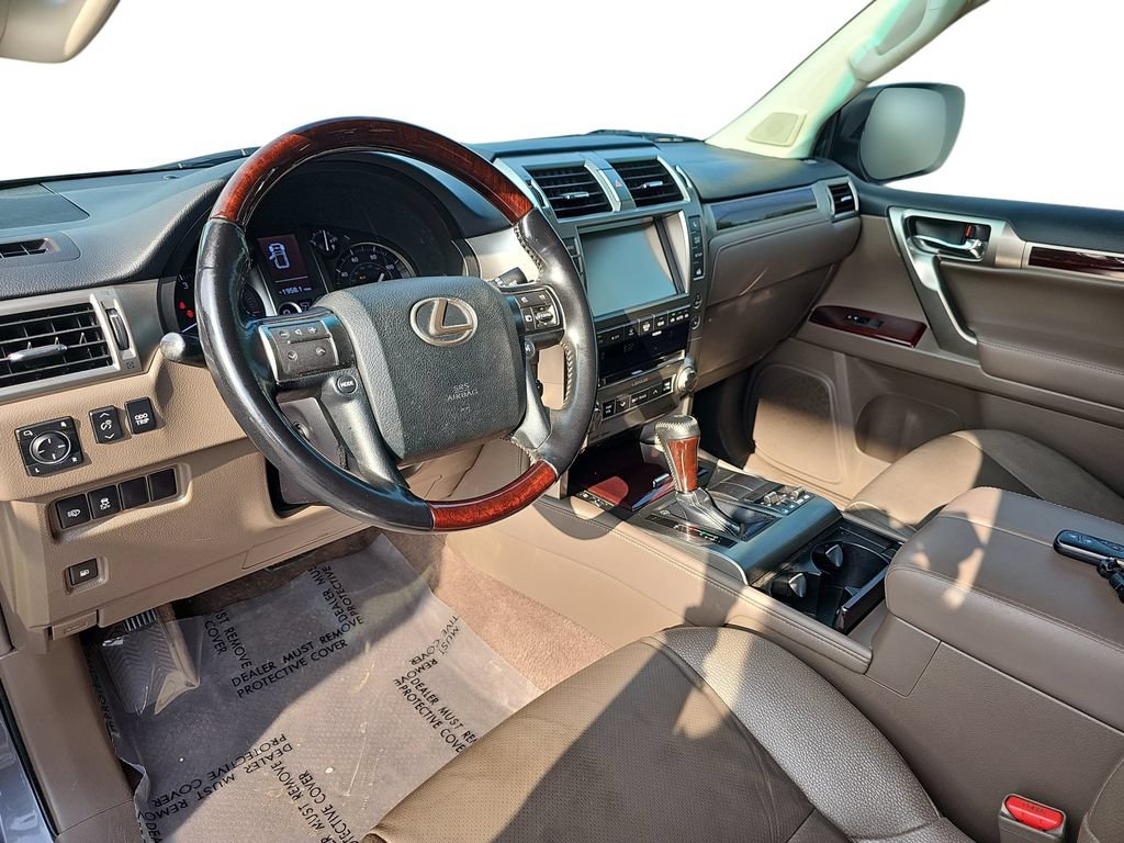 Used 2017 Lexus GX 460 Premium AWD/4WD image 16