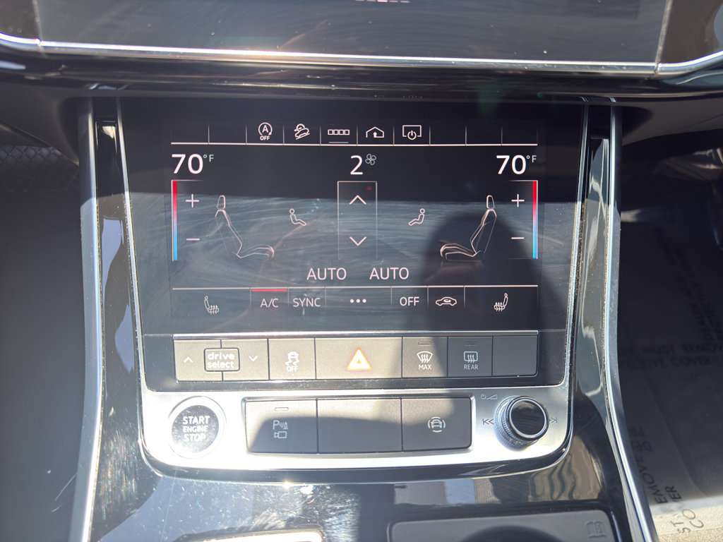 Used 2025 Audi Q7 2.0T Premium w/ Convenience Package AWD/4WD image 24