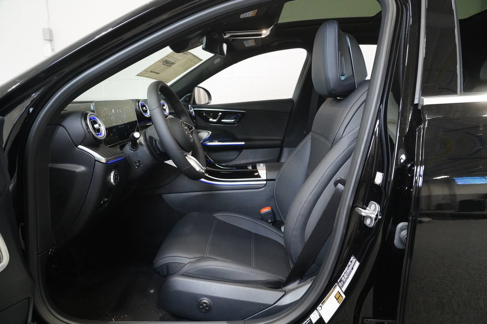 New 2026 Mercedes-Benz C 300 4MATIC Sedan image 14
