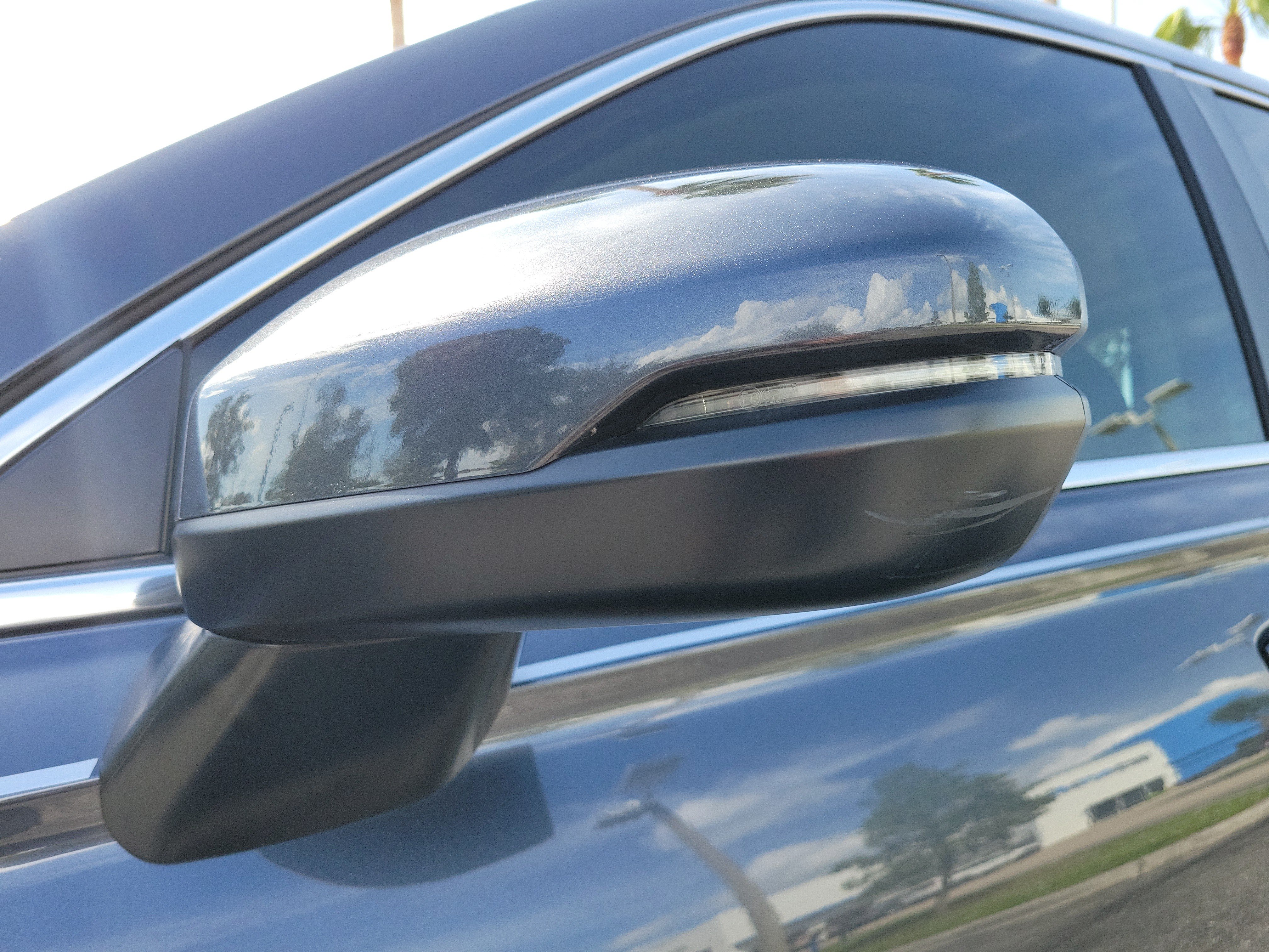 Used 2024 Honda CR-V EX-L image 8