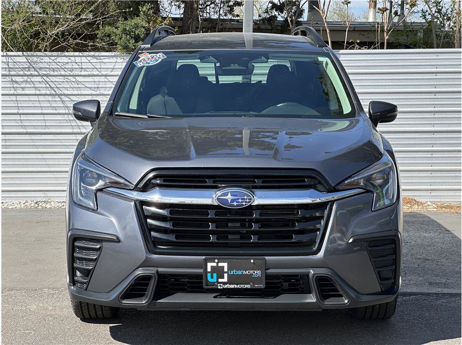 Used 2023 Subaru Ascent Premium w/ Convenience Package AWD/4WD image 7