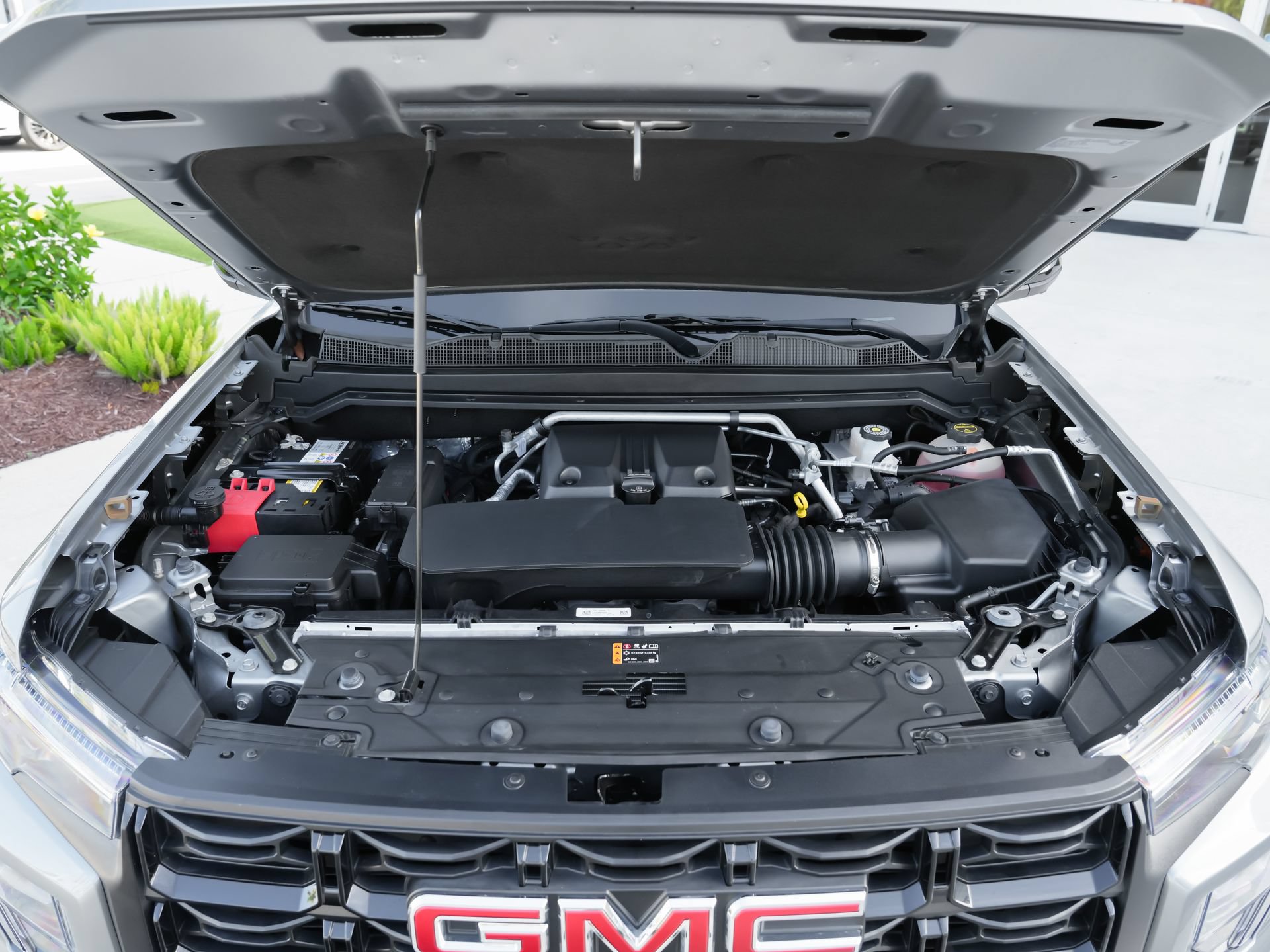 Used 2025 GMC Canyon Elevation w/ Convenience Package RWD image 43
