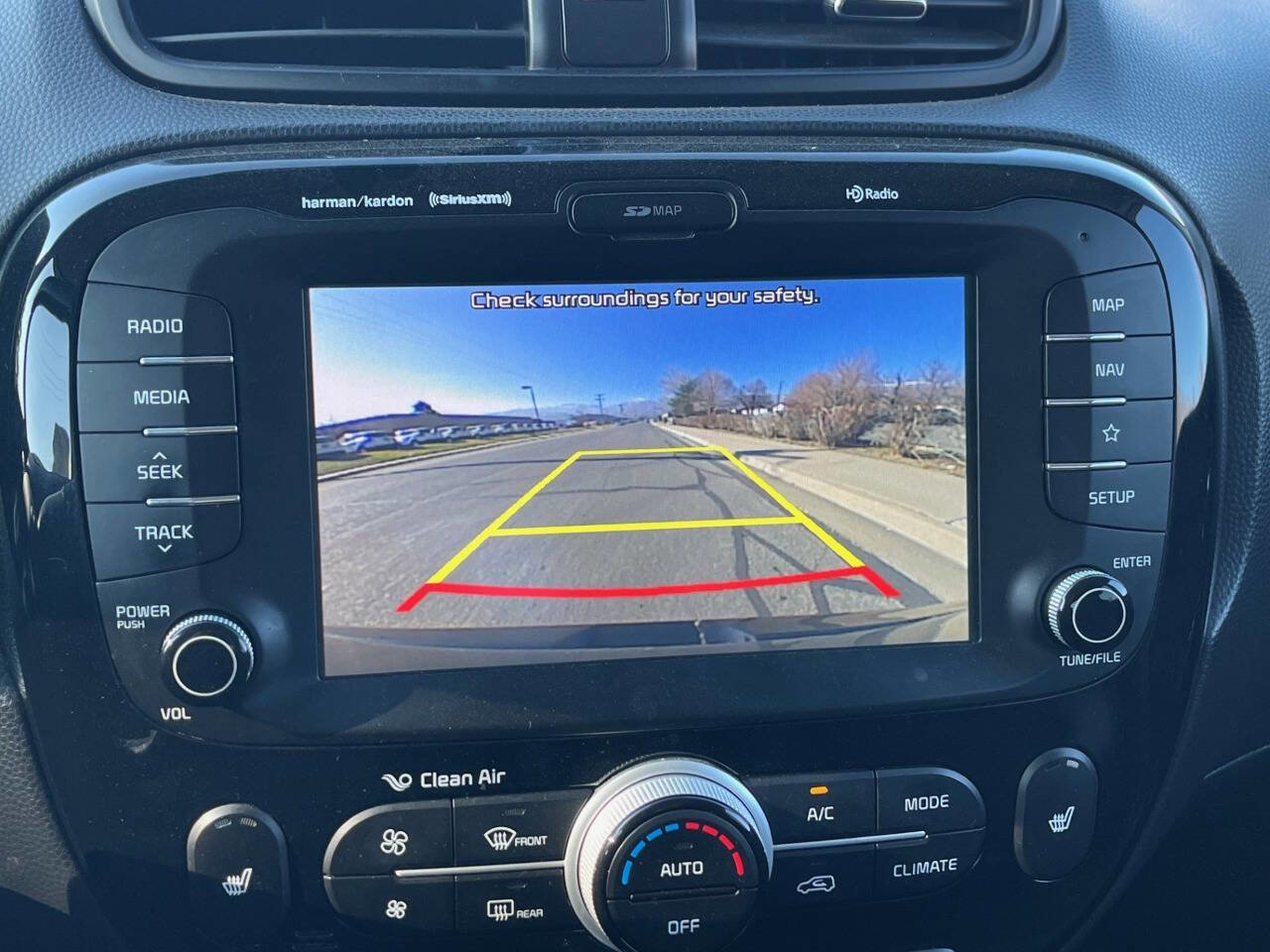 Used 2019 Kia Soul ! w/ Technology Package FWD image 11