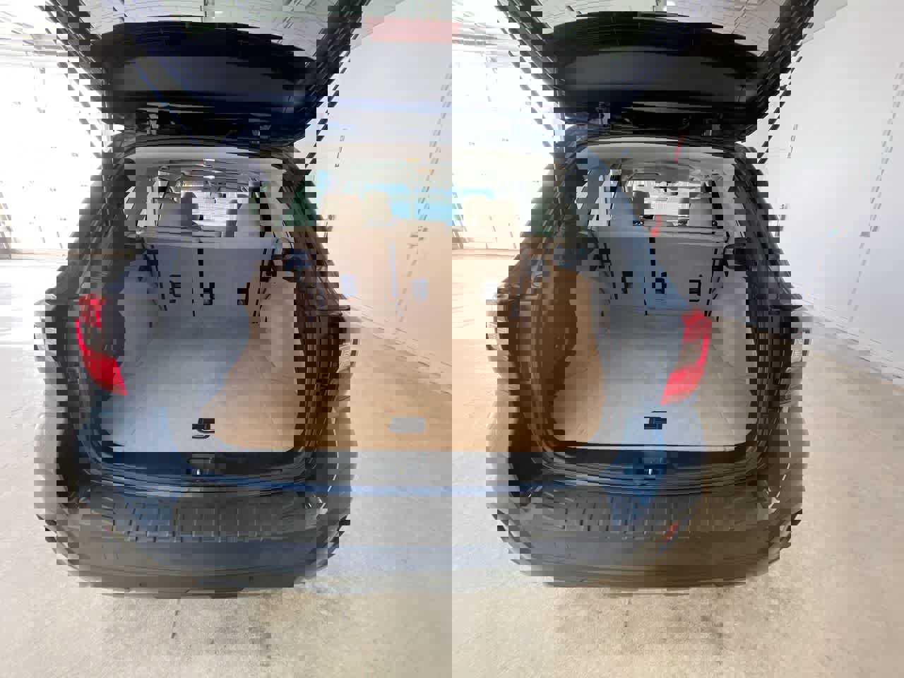 Used 2019 Subaru Outback 3.6R Limited image 23