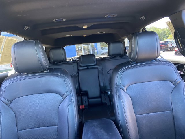 Used 2018 Ford Explorer Limited image 19