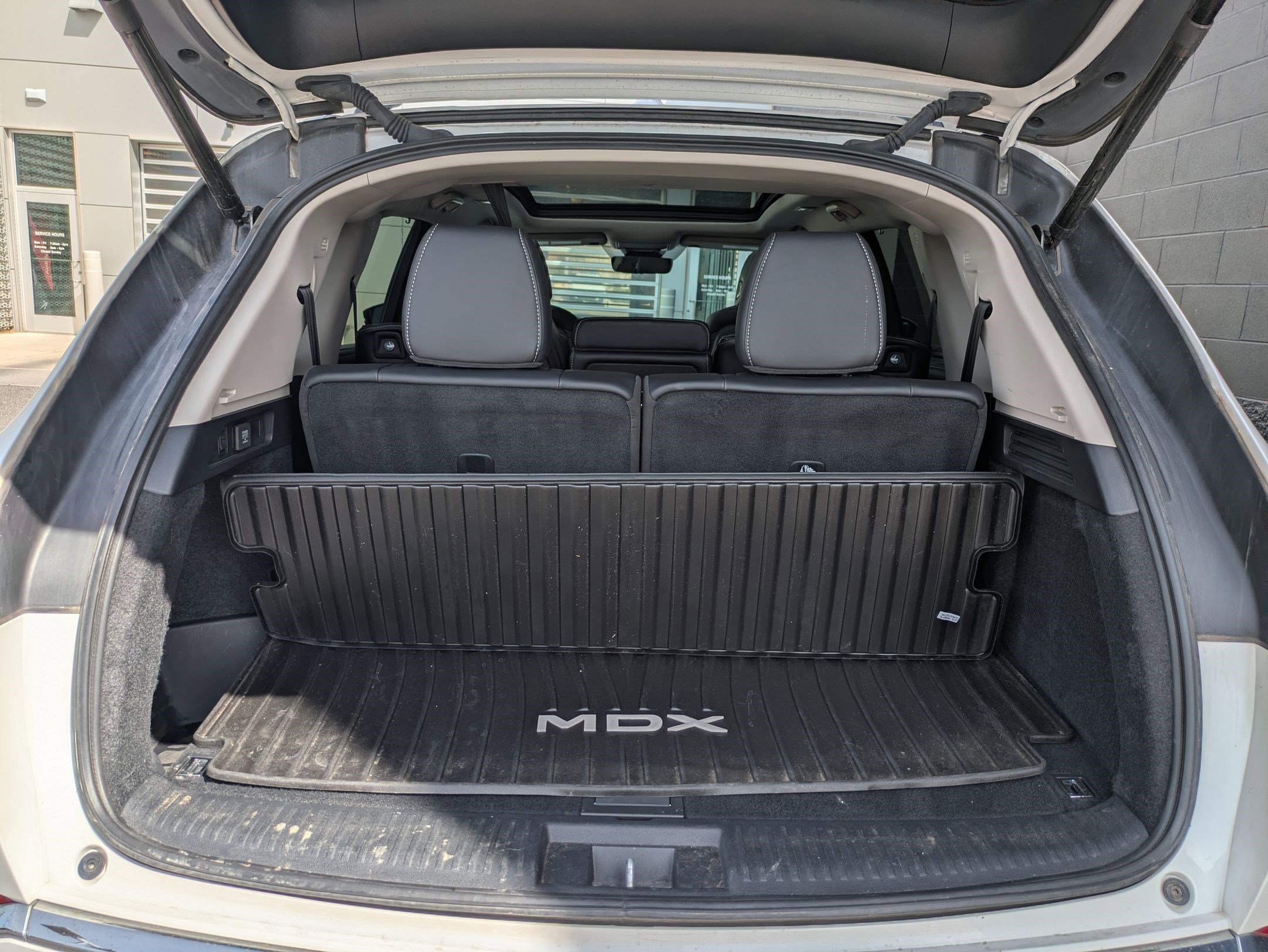 Used 2022 Acura MDX SH-AWD w/ Technology Package image 26
