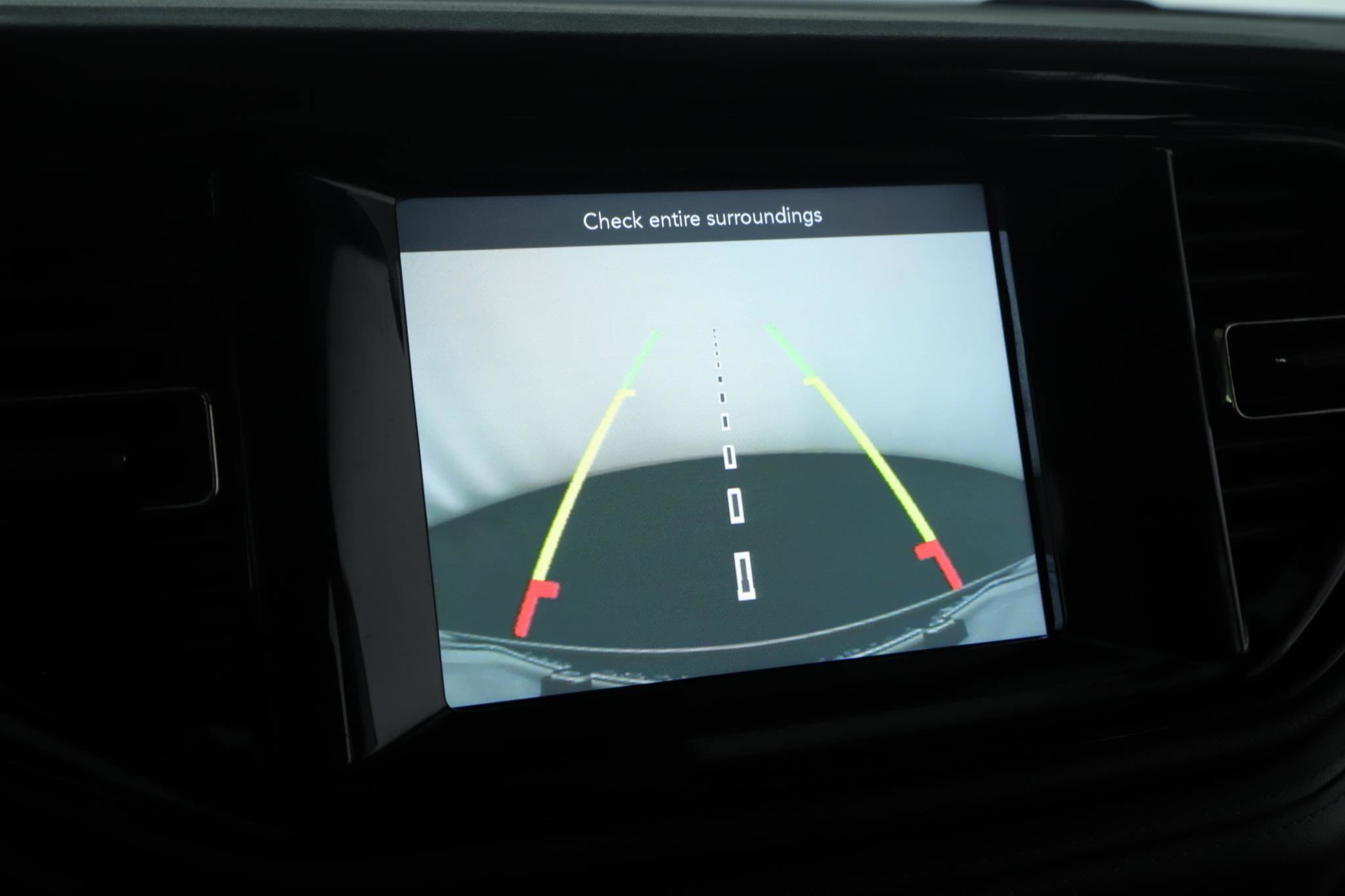 Used 2022 Dodge Durango GT image 13