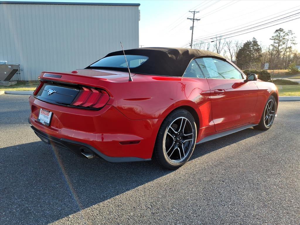 Used 2021 Ford Mustang Premium RWD image 4