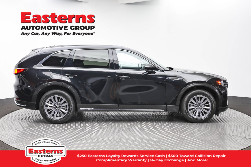 Used 2024 MAZDA CX-90 Plug-In Hybrid w/ Premium Pkg AWD/4WD image 5