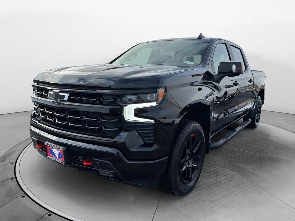 New 2026 Chevrolet Silverado 1500 RST w/ Redline Edition AWD/4WD image 3