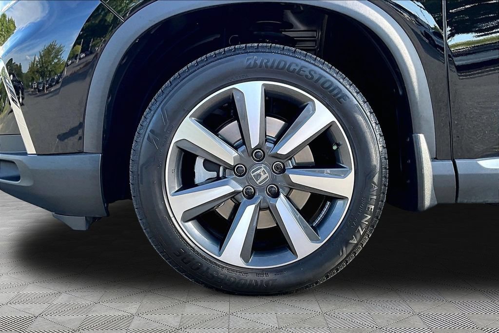 Used 2025 Honda Pilot Elite image 25