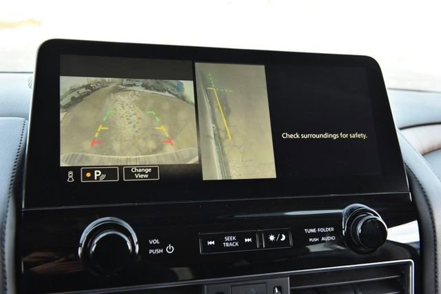 Used 2024 Nissan Armada SL image 14