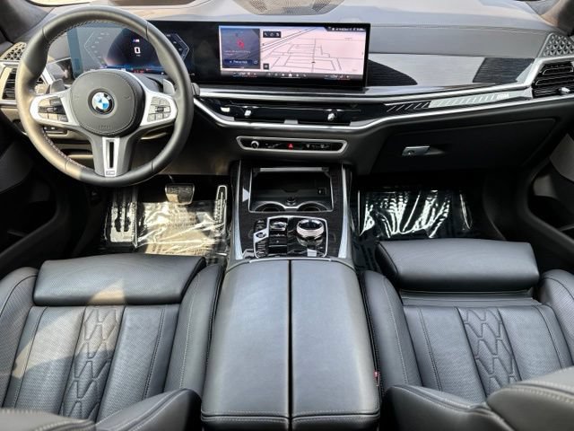 Used 2026 BMW X7 M60i AWD/4WD image 20