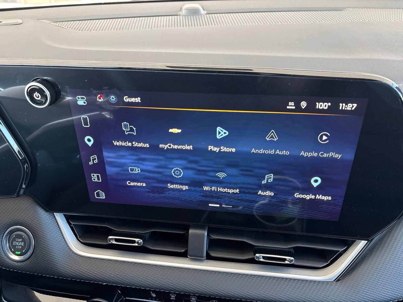 New 2027 Chevrolet Equinox LT w/ Midnight Edition FWD image 20