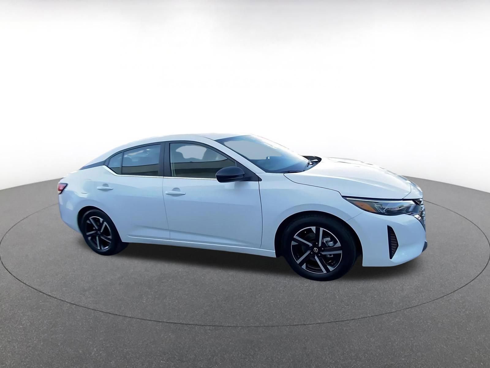 Used 2024 Nissan Sentra SV FWD video 2
