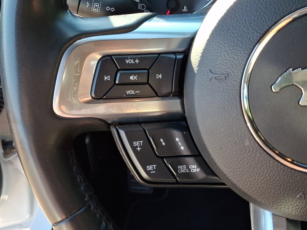 Used 2020 Ford Mustang GT w/ Ford Safe & Smart Package RWD image 20