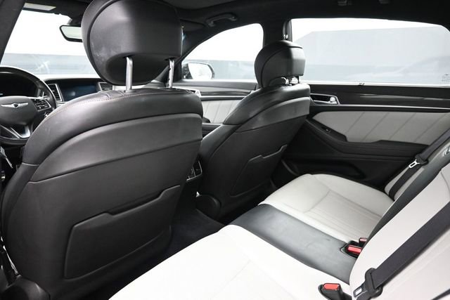 Used 2019 Genesis G80 3.3T Sport RWD image 16