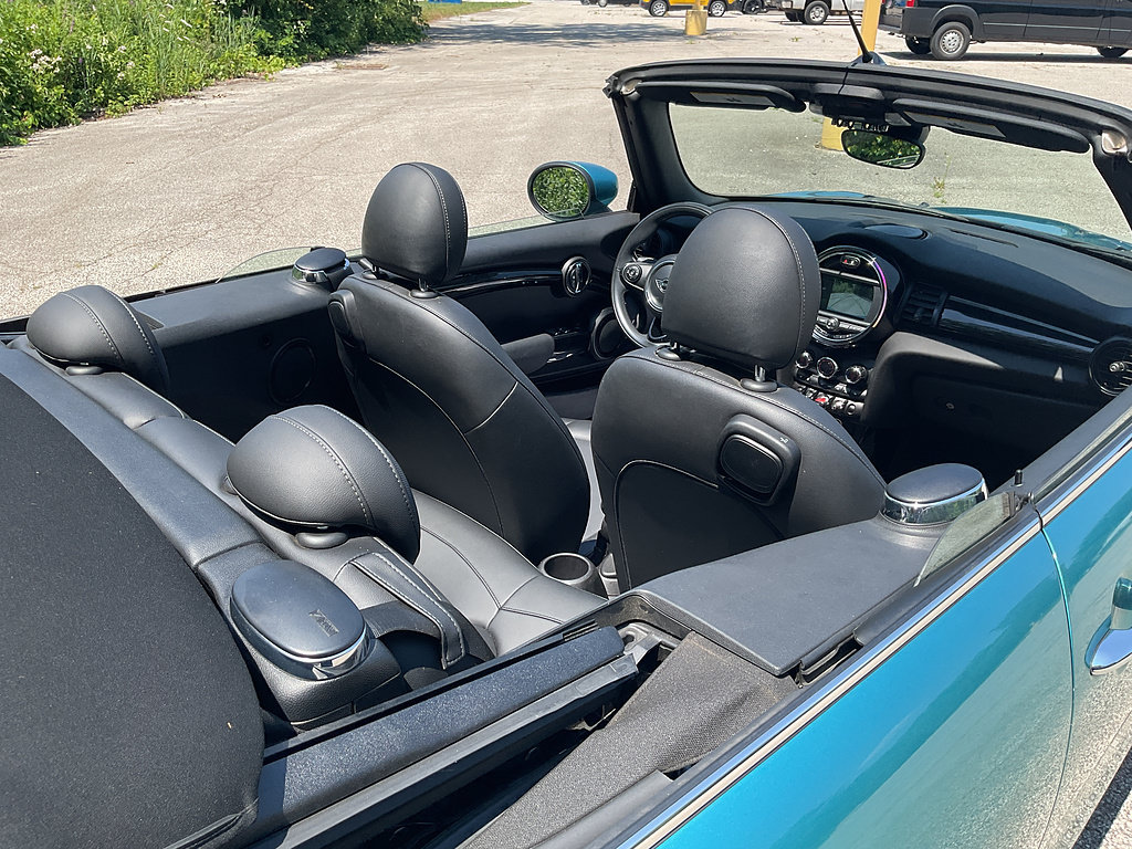 Used 2021 MINI Cooper Convertible w/ 6.5" Touchscreen Package FWD image 14