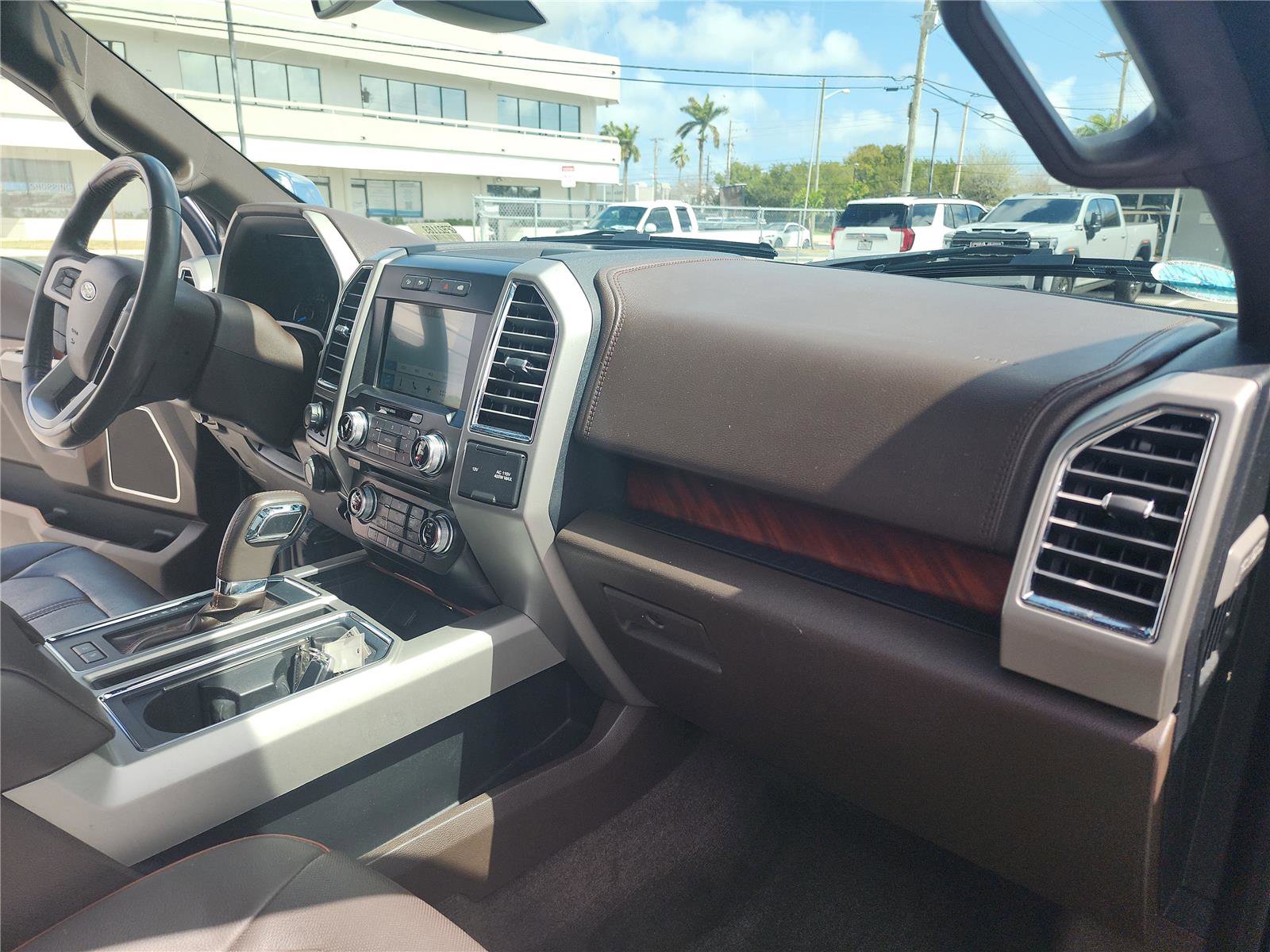 Used 2016 Ford F150 King Ranch w/ Equipment Group 601A Luxury image 34