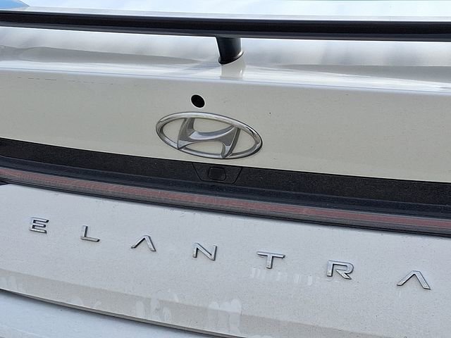 Used 2023 Hyundai Elantra N image 29