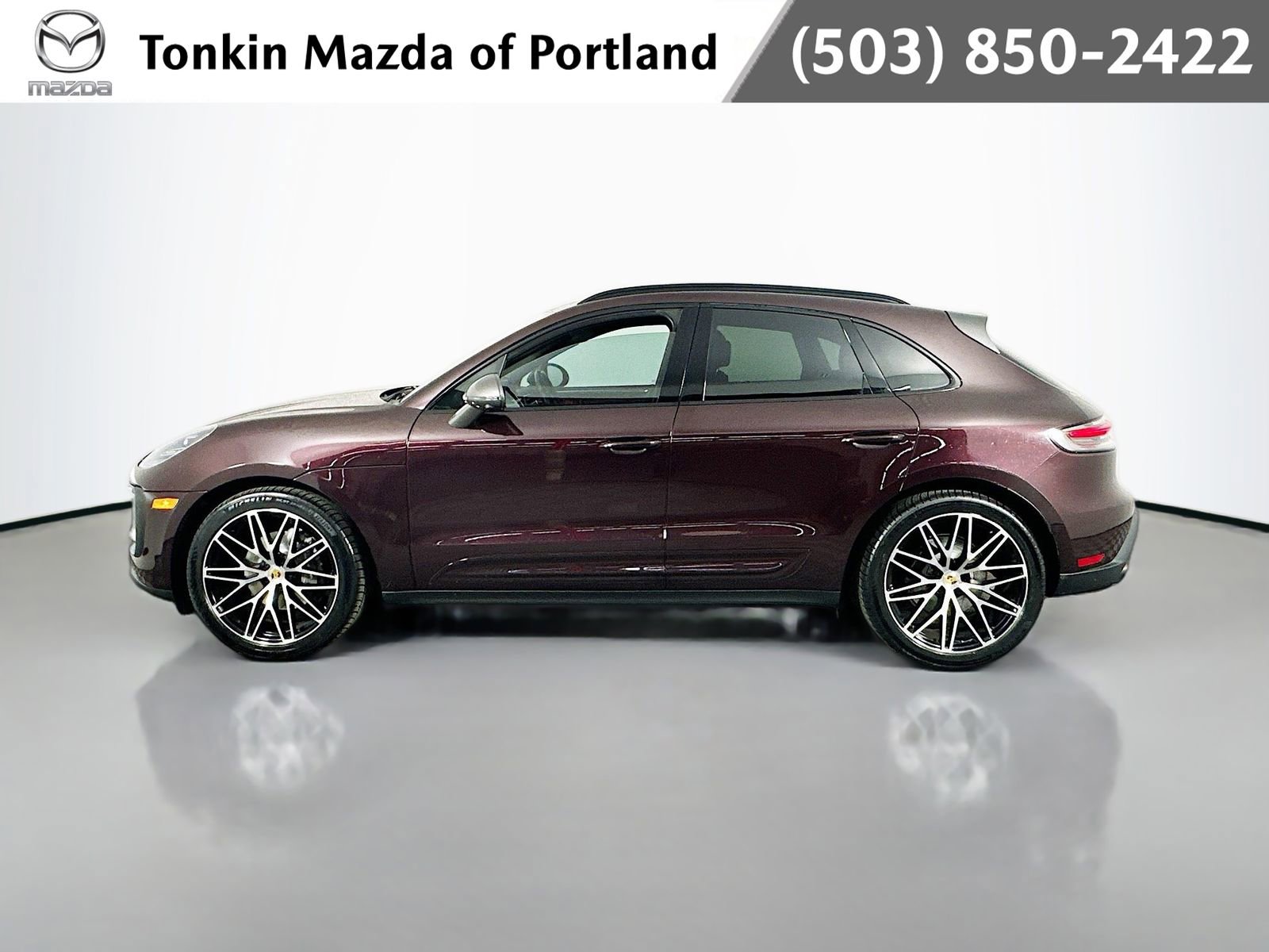 Used 2023 Porsche Macan Turbo AWD/4WD image 4