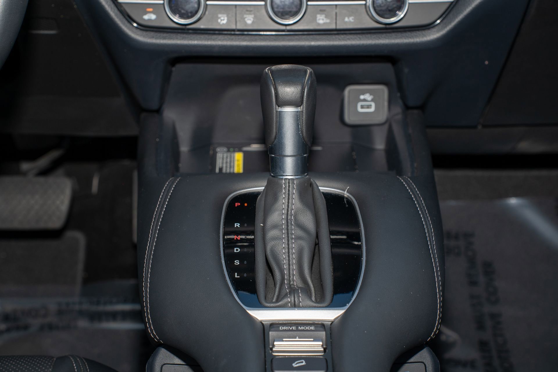 Certified 2023 Honda HR-V EX-L image 24