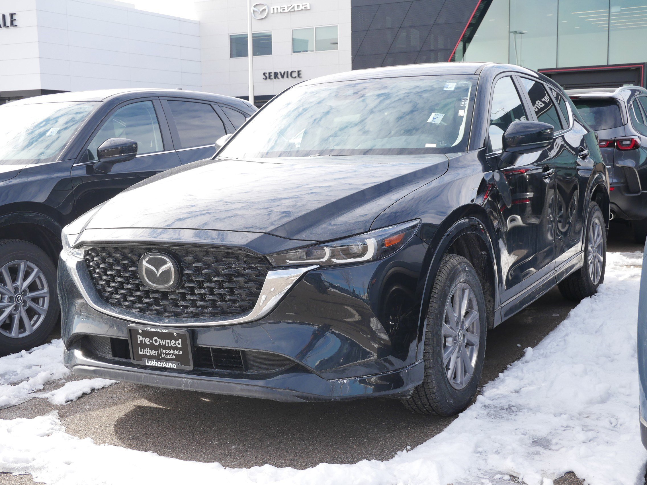 Certified 2025 MAZDA CX-5 AWD 2.5 S w/ Select Package image 3