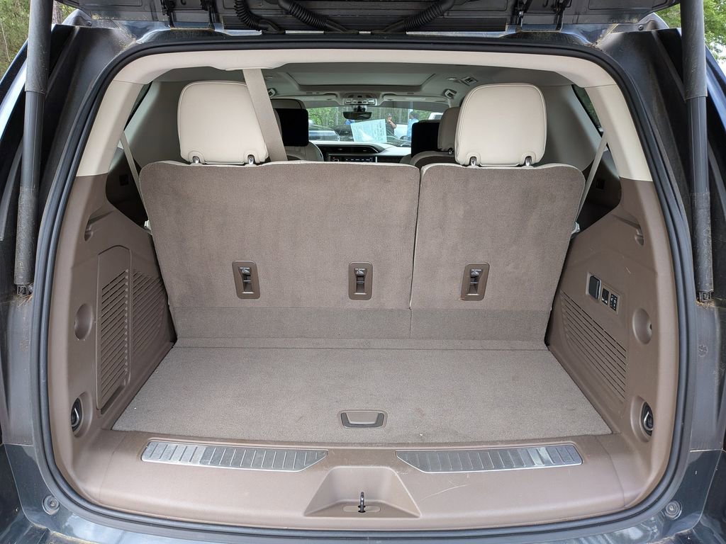 Used 2021 GMC Yukon Denali w/ Denali Ultimate Package image 13