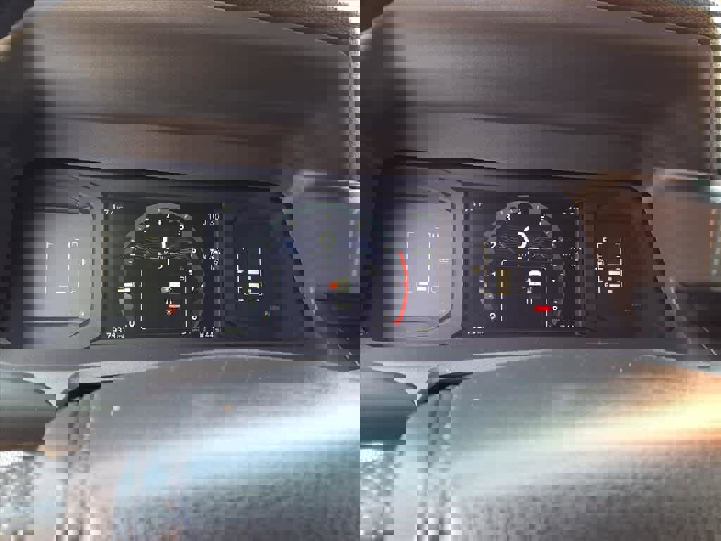 Certified 2025 Toyota Tacoma SR image 12