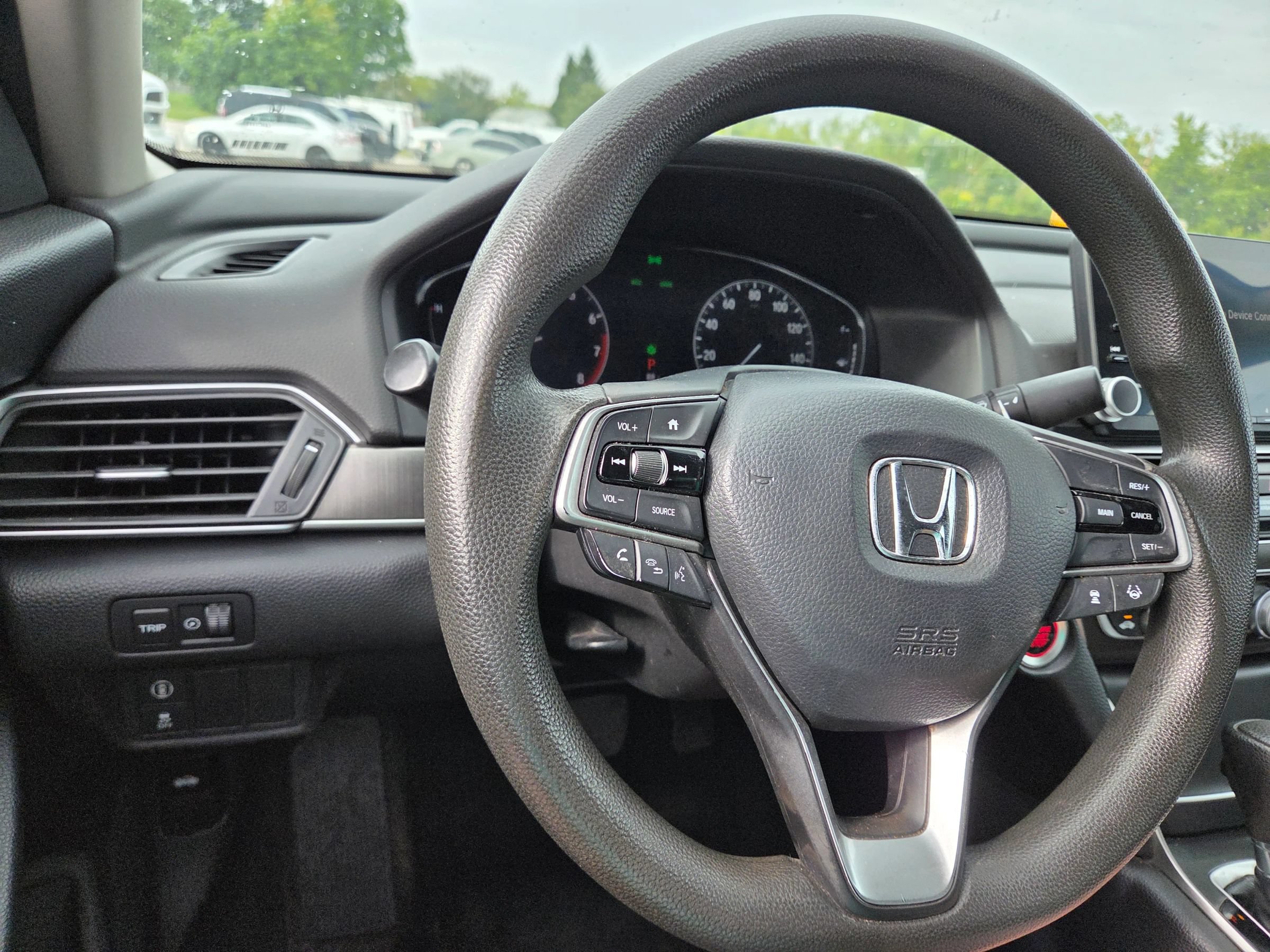 Used 2018 Honda Accord LX image 8