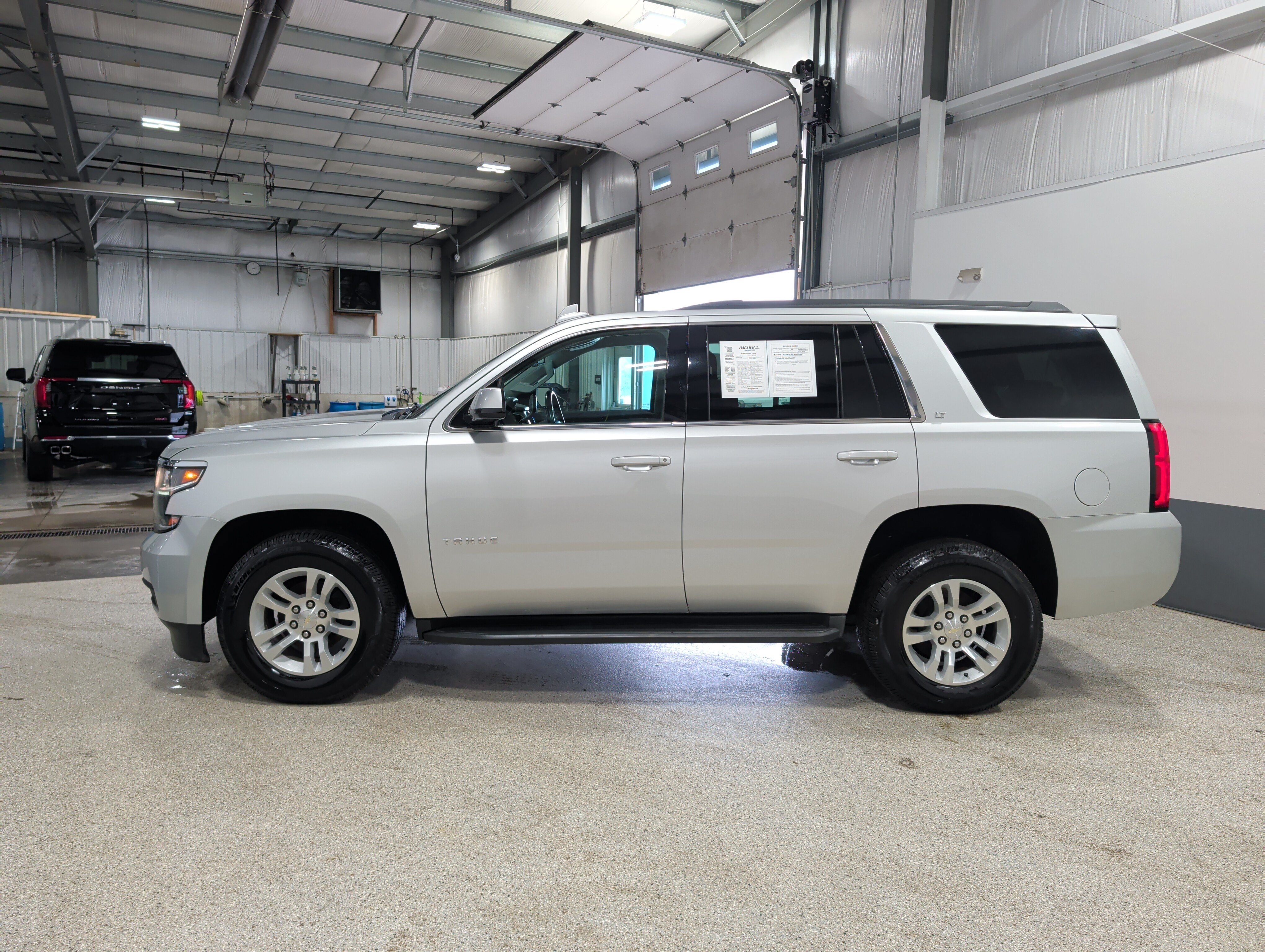 Used 2020 Chevrolet Tahoe LT AWD/4WD image 6