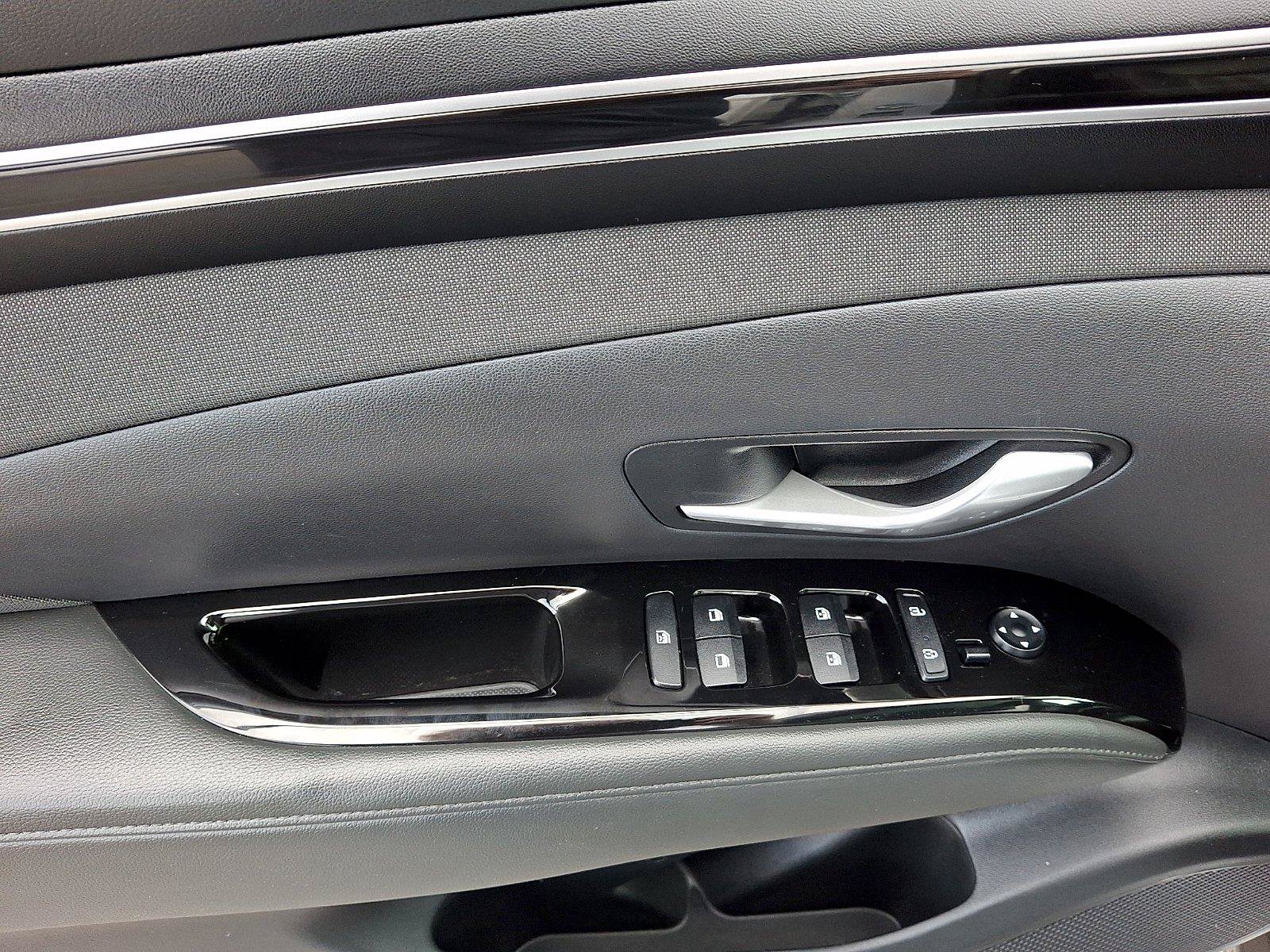 Used 2022 Hyundai Tucson Limited AWD/4WD image 13