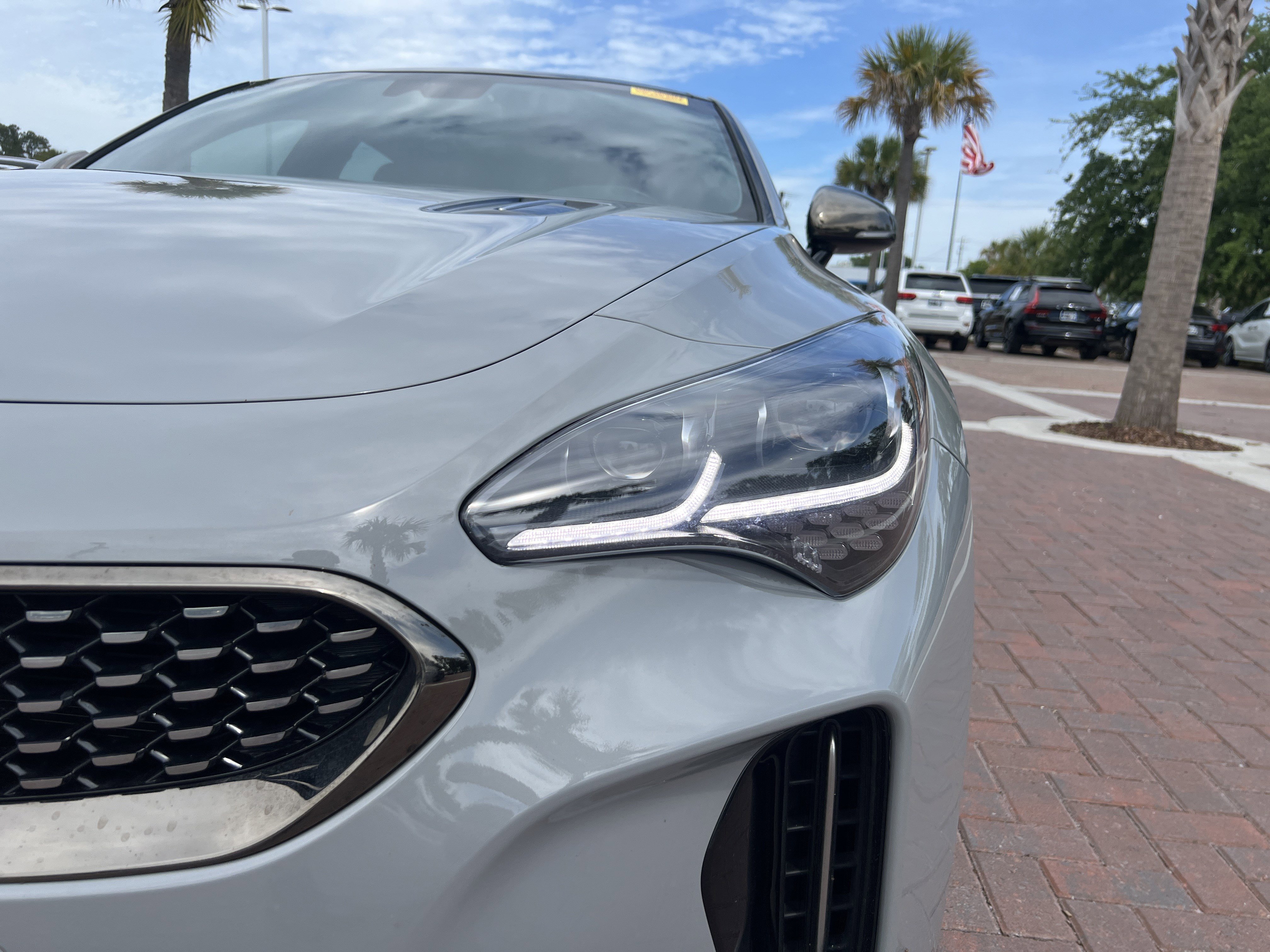 Used 2020 Kia Stinger GT1 RWD image 6