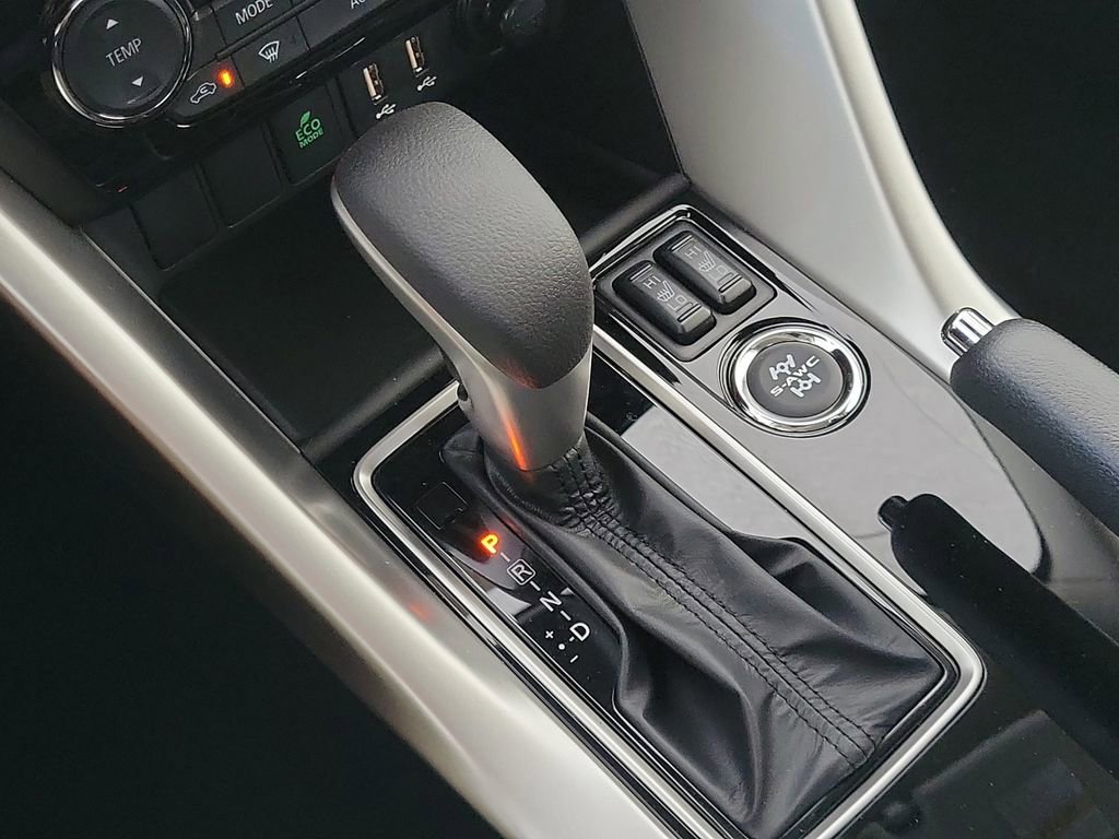 New 2026 Mitsubishi Eclipse Cross LE AWD/4WD image 9