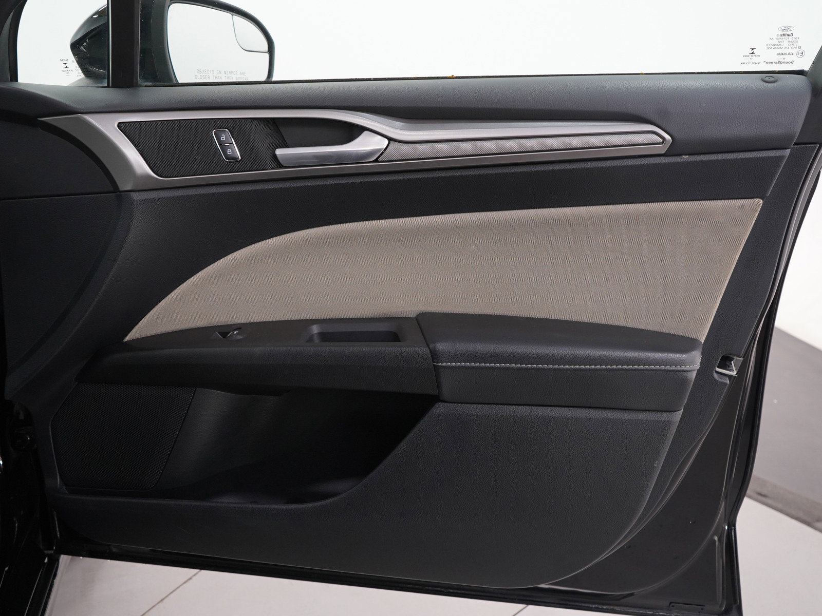 Used 2018 Ford Fusion S image 9