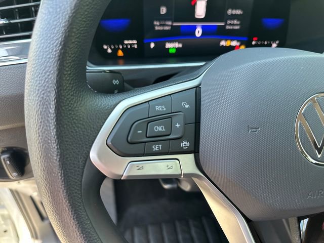 Certified 2023 Volkswagen Tiguan S image 17