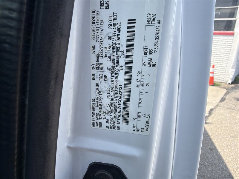 Used 2012 Ford E-150 and Econoline 150 w/ Commercial Cargo Van Pkg RWD image 24