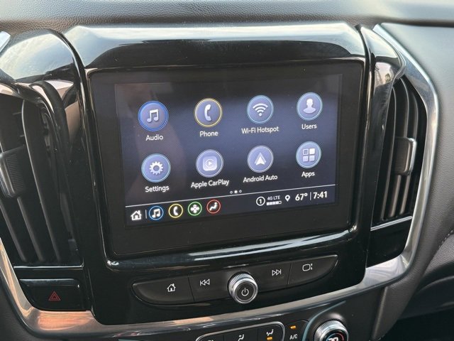 Certified 2023 Chevrolet Traverse LT image 3