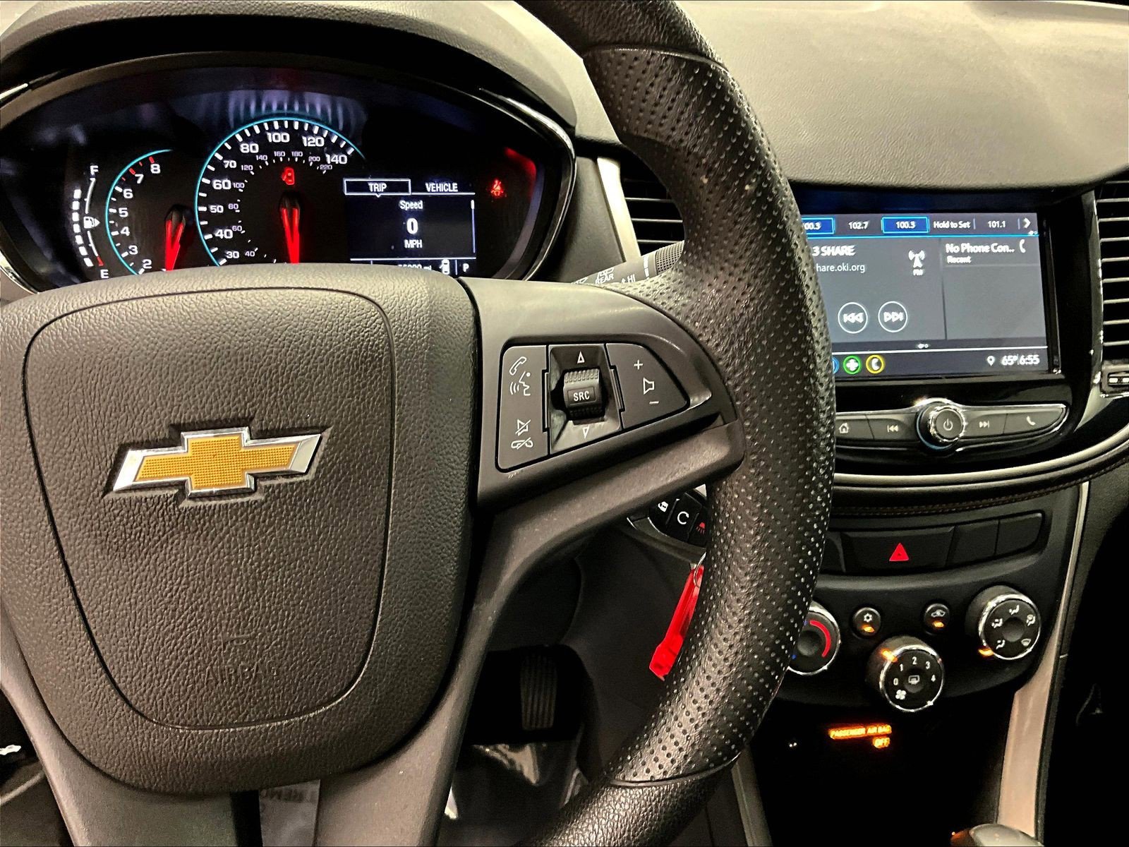 Used 2019 Chevrolet Trax LT FWD image 12
