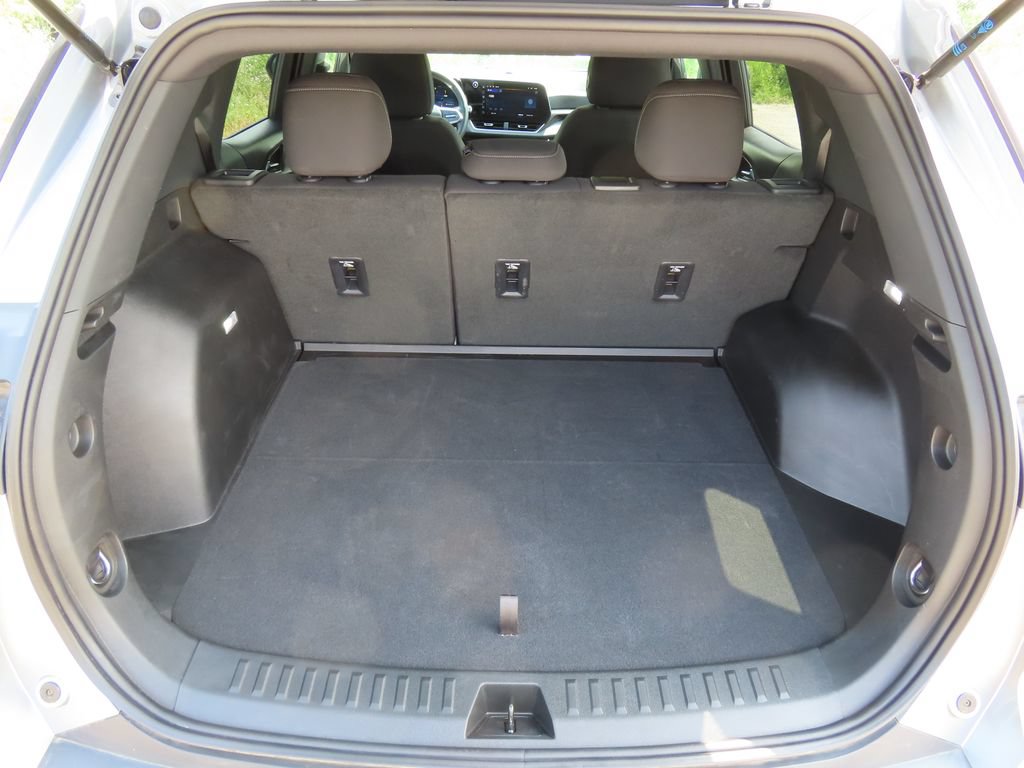 Certified 2026 Chevrolet Equinox LT AWD/4WD image 16