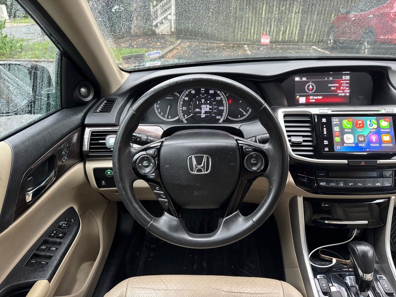 Used 2017 Honda Accord EX-L image 16
