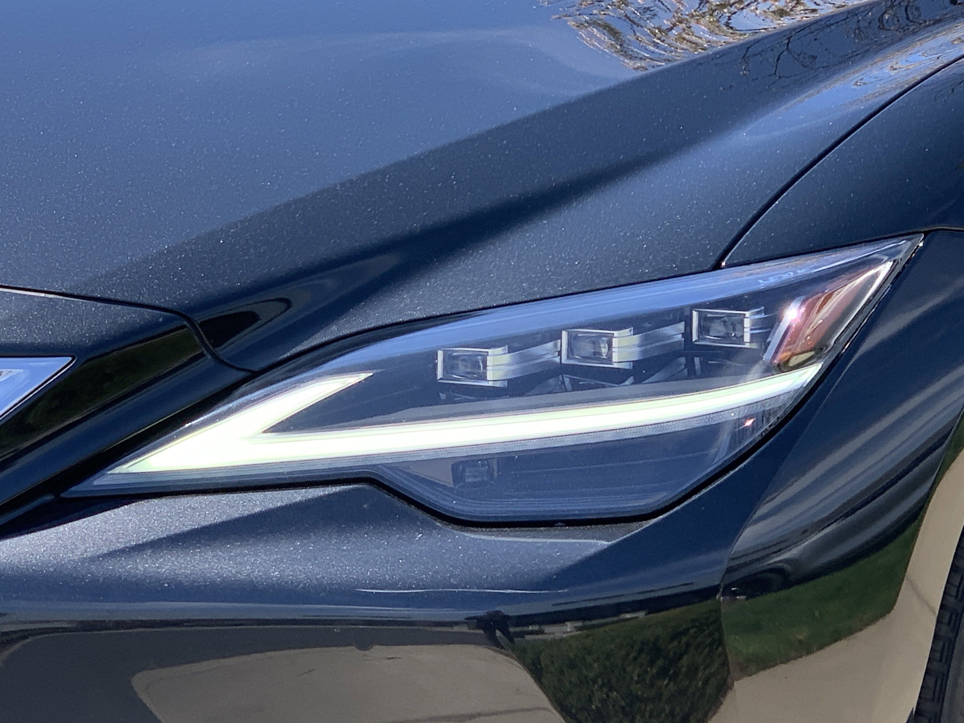 Used 2022 Lexus LS 500 500 w/ Accessory Package (Z2) image 6