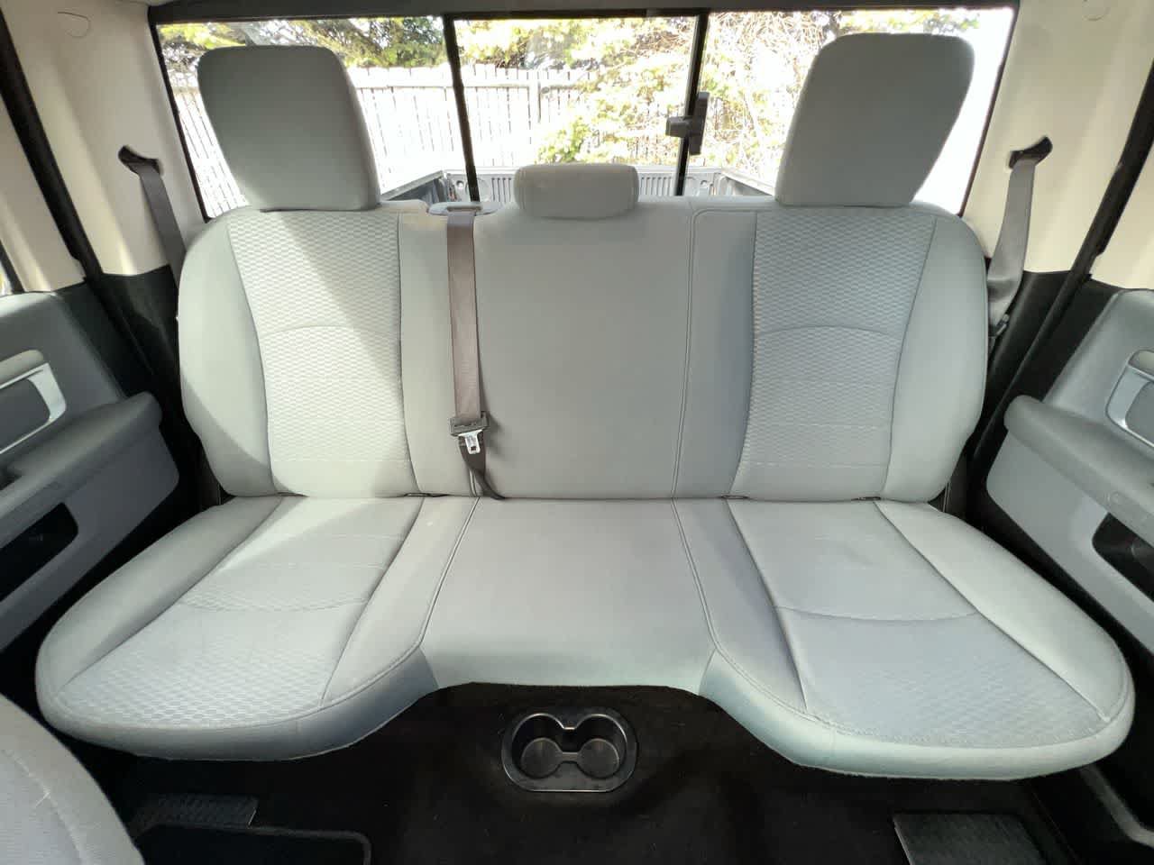 Used 2019 RAM 1500 Classic SLT AWD/4WD image 23