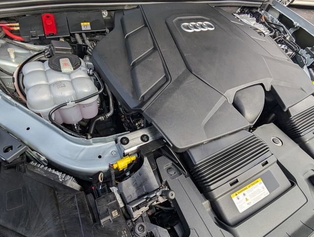 Used 2025 Audi Q7 3.0T Premium Plus AWD/4WD image 23