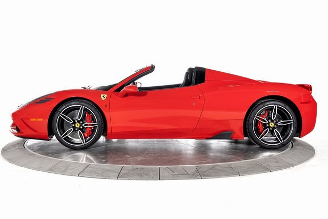Certified 2015 Ferrari 458 Speciale A RWD image 3