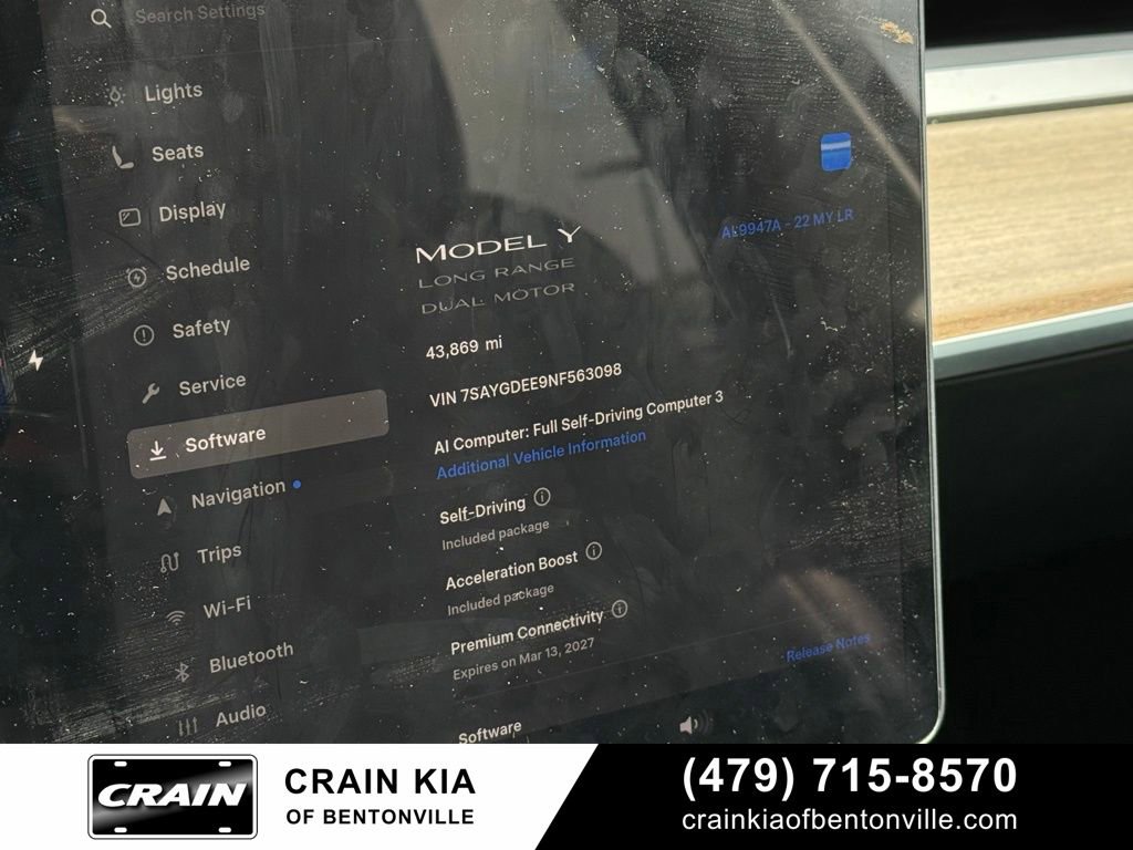 Used 2022 Tesla Model Y Long Range AWD/4WD image 13