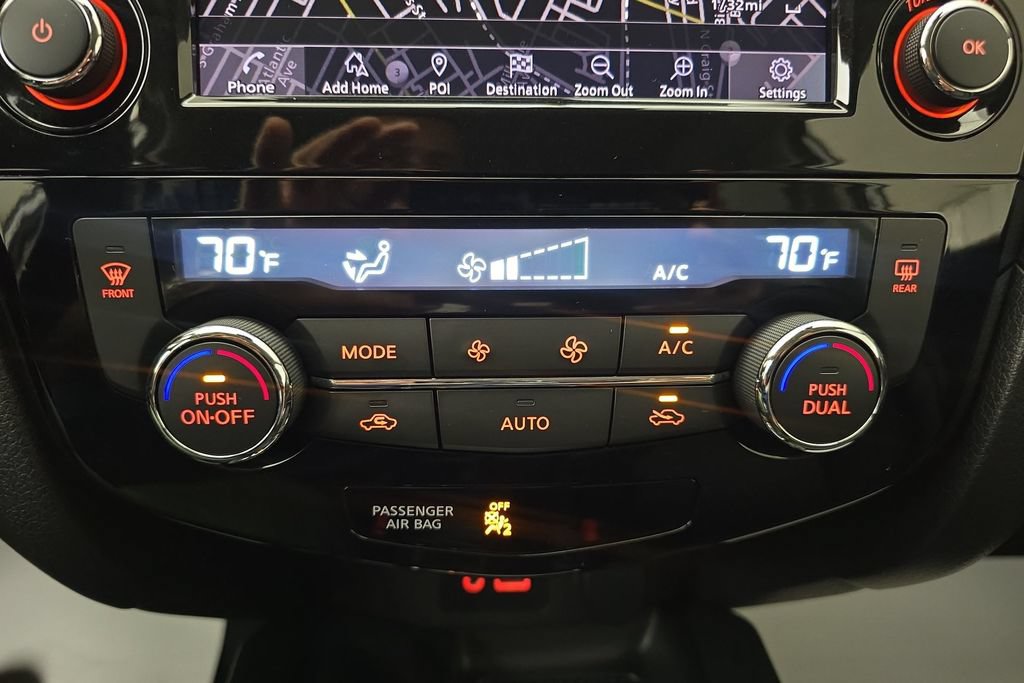 Used 2019 Nissan Rogue SV w/ Premium Package AWD/4WD image 20