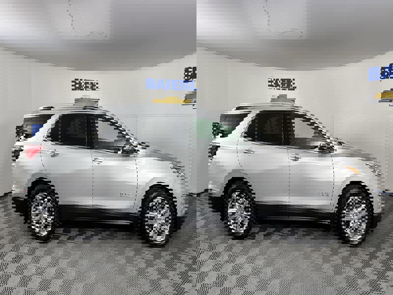 Used 2019 Chevrolet Equinox Premier image 6