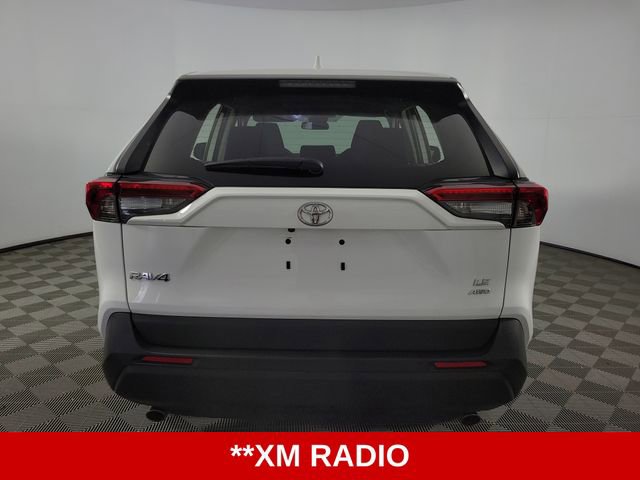 Used 2024 Toyota RAV4 LE AWD/4WD image 7