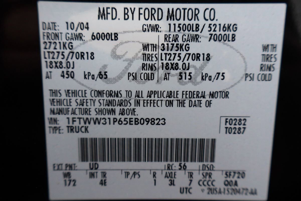 Used 2005 Ford F350 Lariat image 46